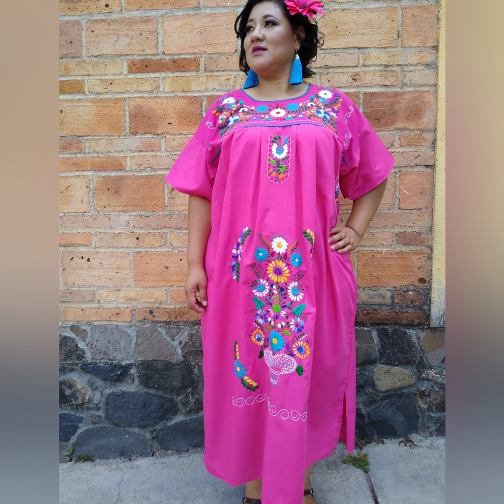 Long Mexican dresses embroidered